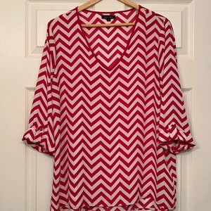 Kiara Fushia  Tunic L